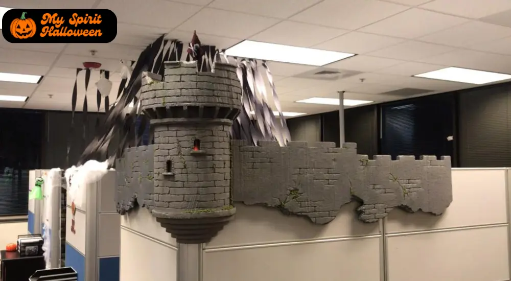 How to Decorate the Office for Halloween